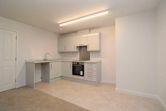 2 Bedroom Flat To Rent In - Eastgate Street, Gloucester, GL1