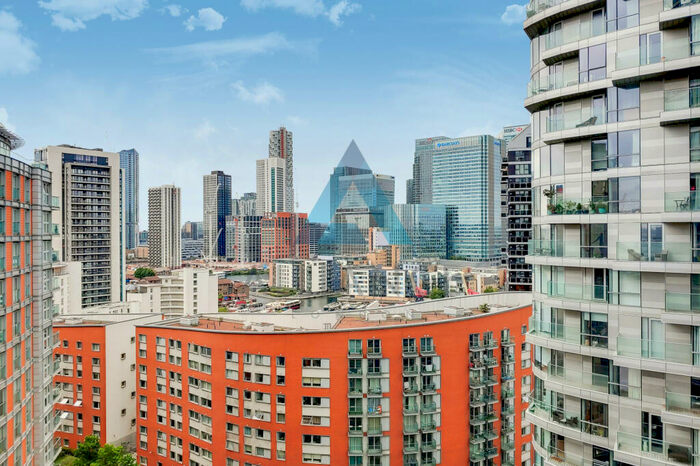 Studio For Sale In Ontario Tower, Fairmont Avenue, Poplar, London, E14