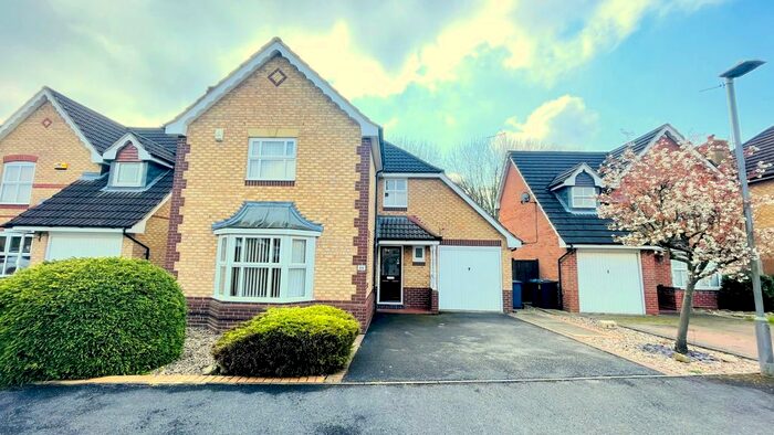 4 Bedroom Detached House To Rent In Seathwaite Close, Nottingham, NG2