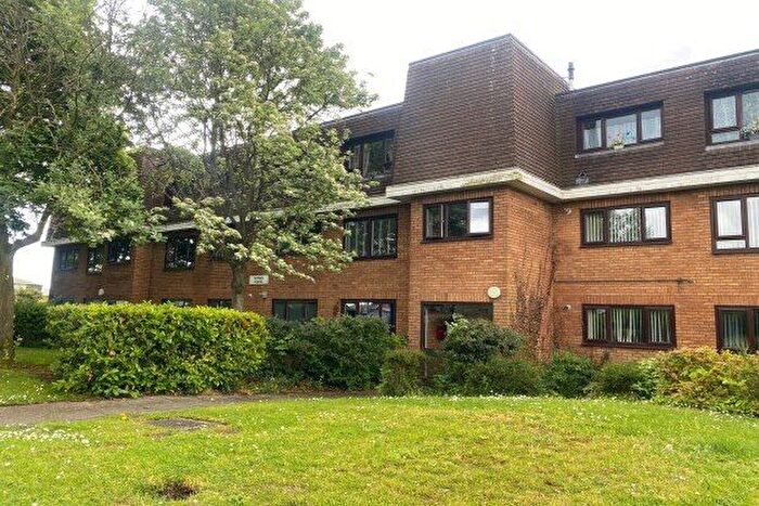 2 Bedroom Flat To Rent In Chester Road, Birmingham, B36