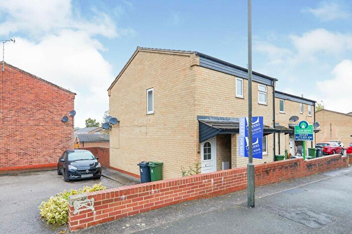 1 Bedroom Apartment To Rent In John O'Gaunts Way, DE56