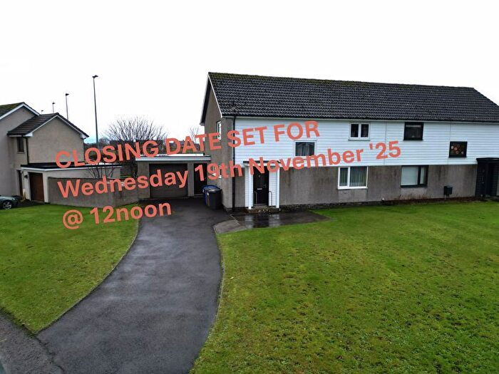 4 Bedroom Semi Detached House For Sale In Naver Place, Thurso, KW14