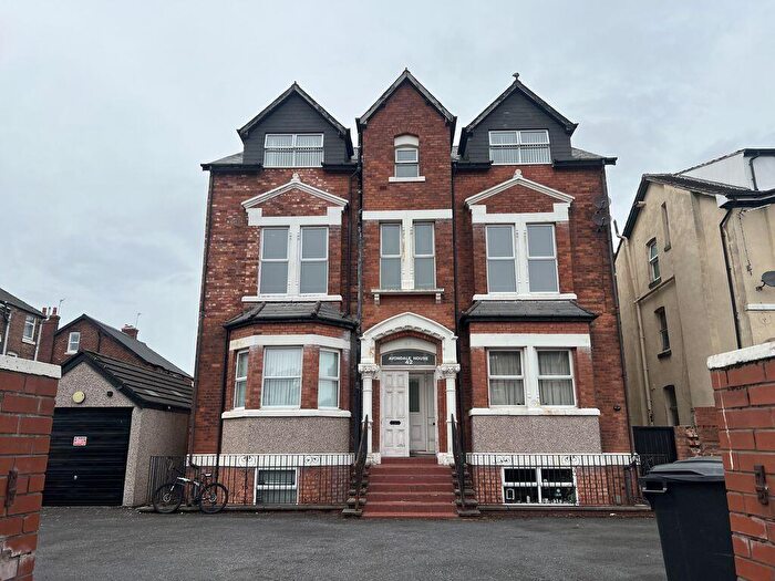 1 Bedroom Apartment For Sale In Avondale Road North, Southport, PR9