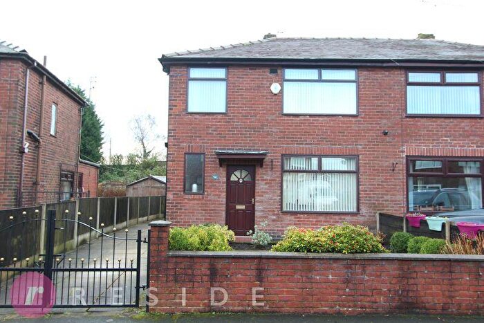 3 Bedroom Semi Detached House For Sale In Rosefield Crescent, Kingsway, Rochdale, OL16