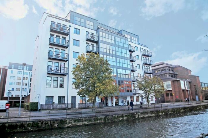 2 Bedroom Flat To Rent In Queens Wharf, Queens Road, Reading, Berkshire, RG1
