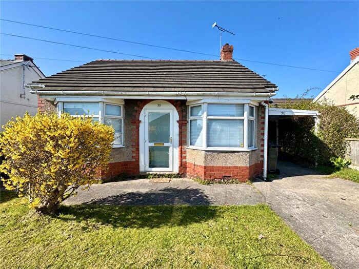2 Bedroom Bungalow For Sale In Oakfield Road, Chester, Cheshire, CH1