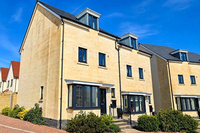 4 Bedroom Semi-Detached House For Sale In Kingsfield Leaze, Bradford On Avon, BA15