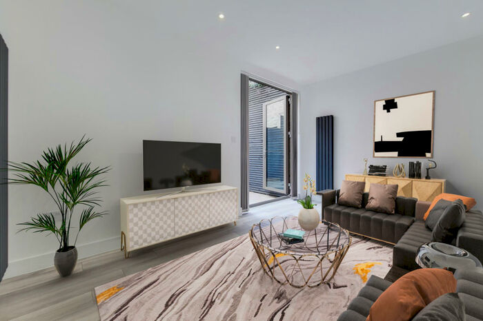 1 Bedroom Flat To Rent In Lord Derby House, Griffin Road, Plumstead, London, SE18