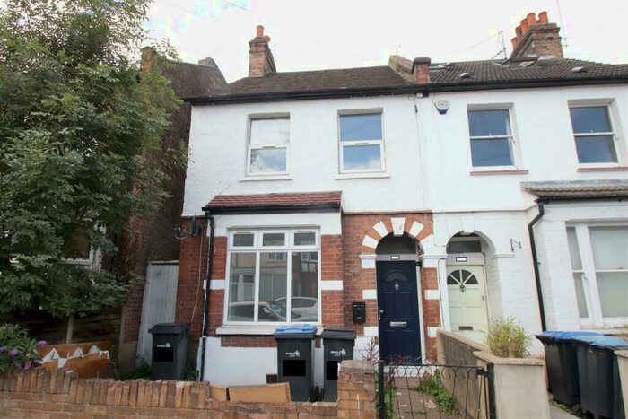 2 Bedroom End Of Terrace House To Rent In Percival Road, Enfield, EN1