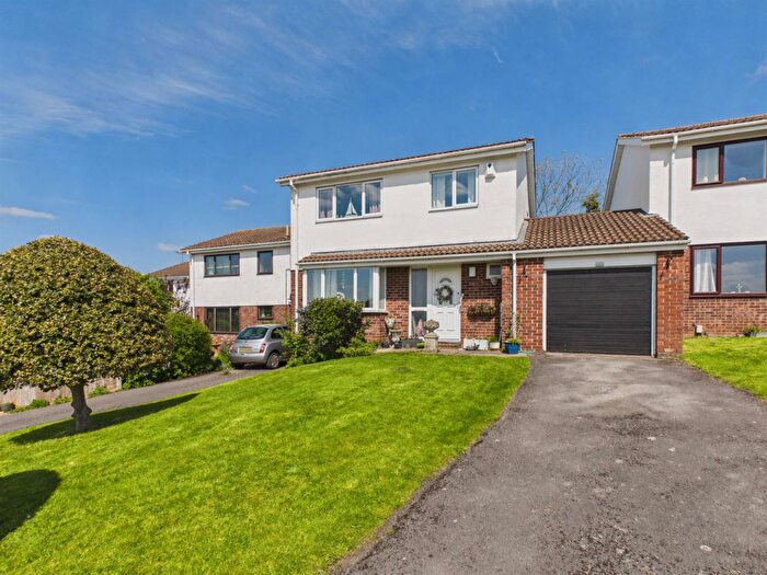 4 Bedroom Detached House For Sale In The Meadows, Hanham, Bristol, BS15