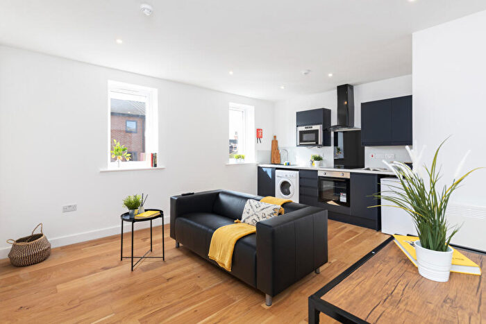 2 Bedroom House To Rent In Royal Park Road, Leeds, LS6