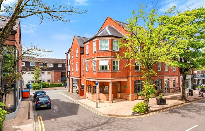 2 Bedroom Apartment For Sale In London Road, Alderley Edge, SK9