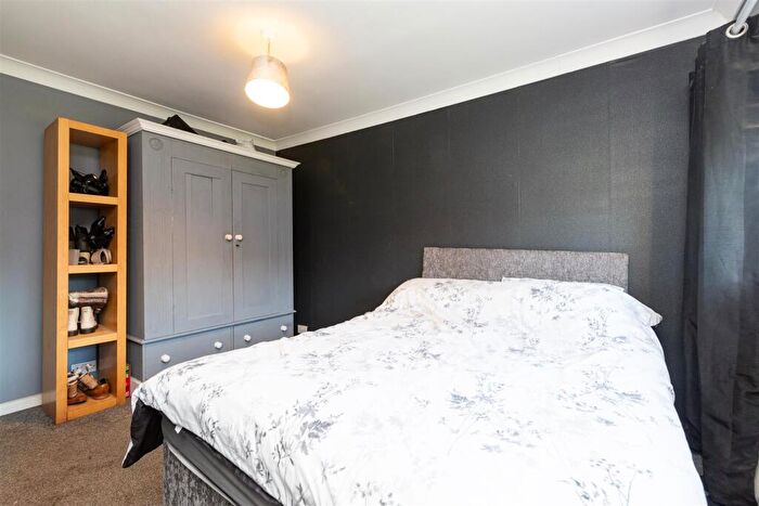 3 Bedroom End Of Terrace House For Sale In Lime Park, Brandon, DH7