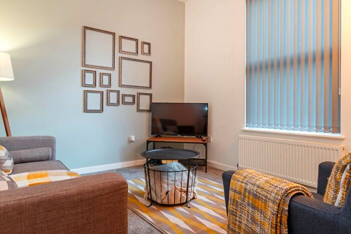 2 Bedroom Flat To Rent In Huntly Road, Liverpool, L6