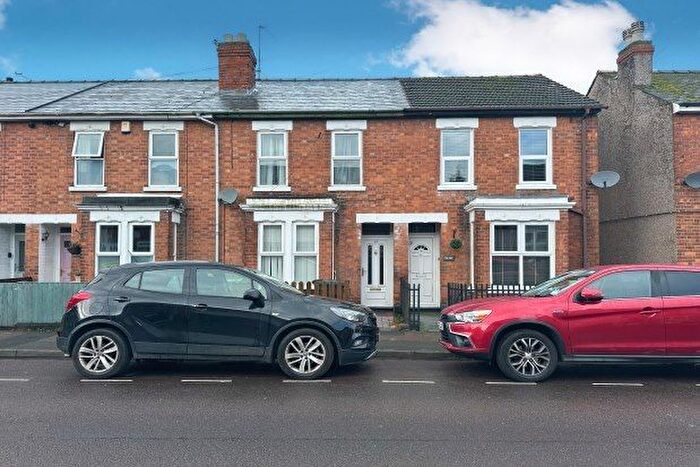 4 Bedroom Property To Rent In Deans Walk, Gloucester, GL1