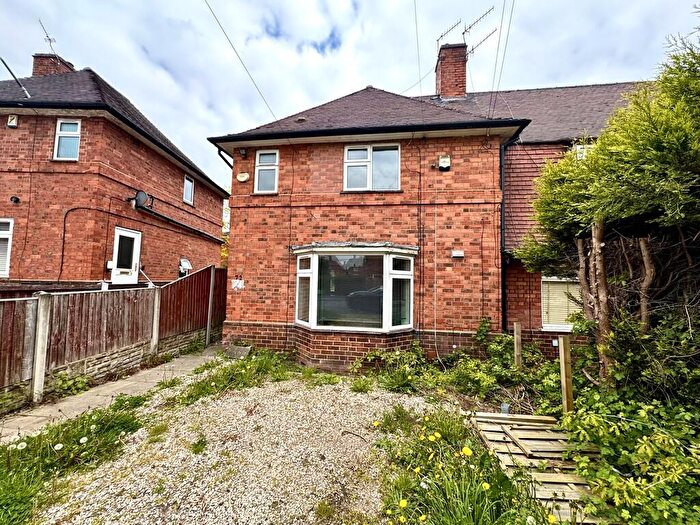 3 Bedroom Semi-Detached House To Rent In Saxondale Drive, Nottingham, NG6