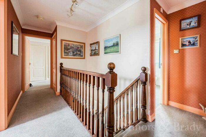 4 Bedroom Detached House For Sale In St. Johns Close, Coltishall, NR12