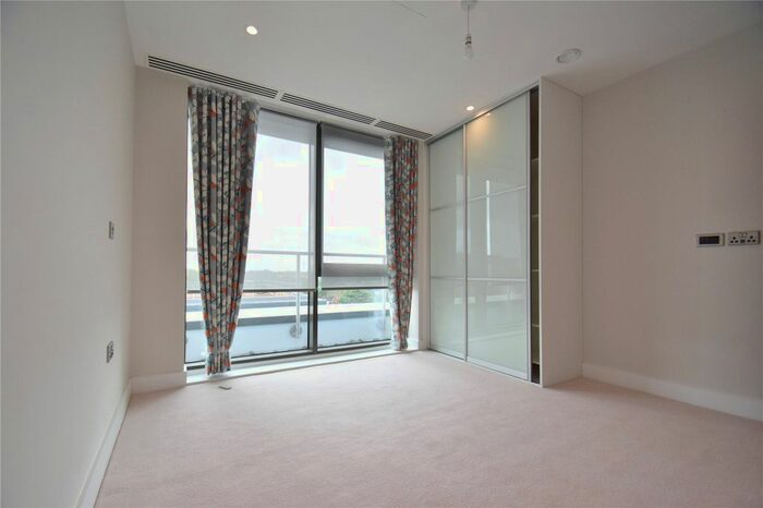 1 Bedroom Flat To Rent In Marsham House, Station Road, Gerrards Cross, Buckinghamshire, SL9