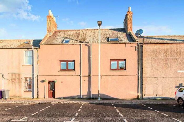 3 Bedroom Apartment To Rent In Murray Lane, Montrose, Angus, DD10