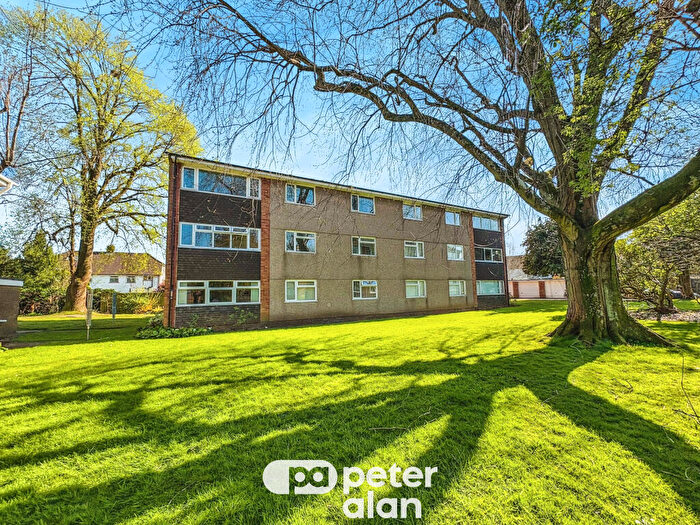 3 Bedroom Maisonette To Rent In Bishops Close, Whitchurch, Cardiff, CF14