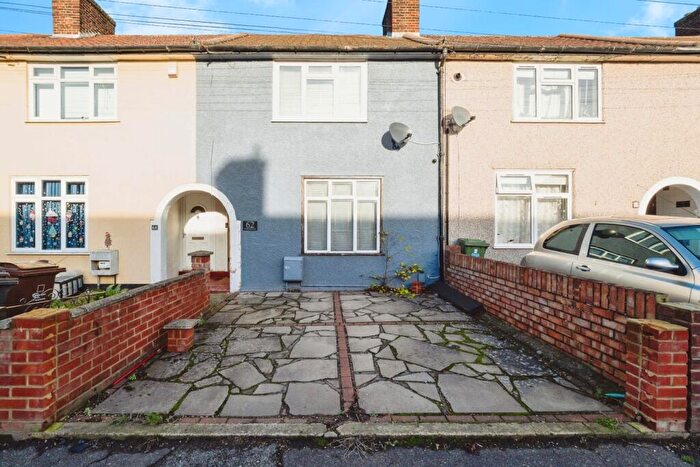 2 Bedroom Terraced House For Sale In Ivyhouse Road, Dagenham, Essex, RM9