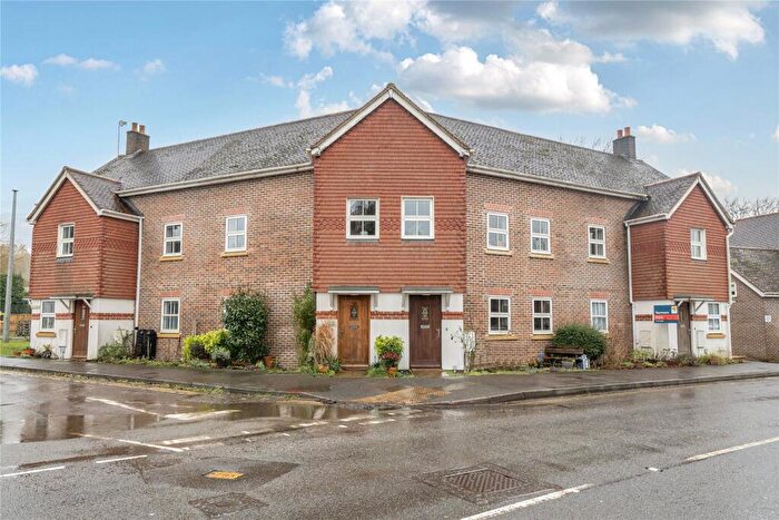 2 Bedroom Maisonette For Sale In Dorking Road, Chilworth, Guildford, Surrey, GU4