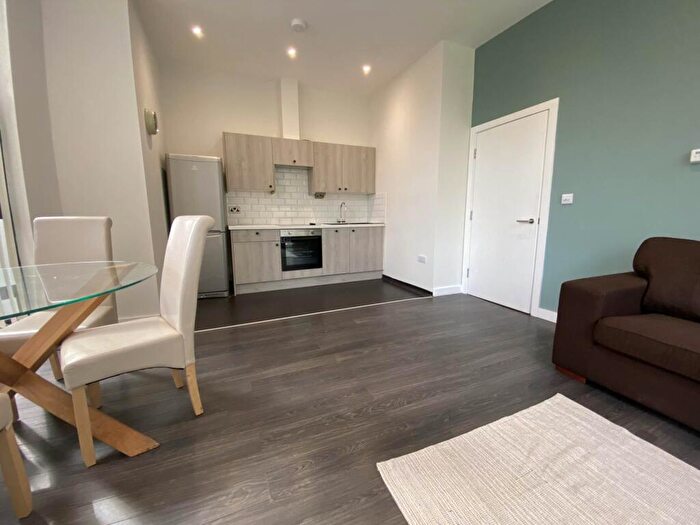 1 Bedroom Flat To Rent In Conyngham Road, Manchester, M14