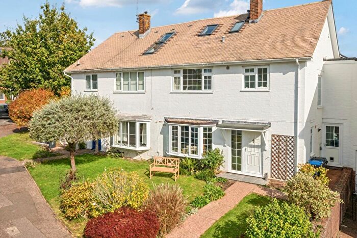 5 Bedroom Semi Detached House To Rent In Finches Gardens Lindfield, RH16