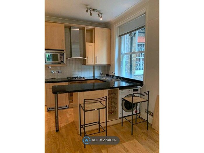 2 Bedroom Flat To Rent In Southwold Mansions, London, W9