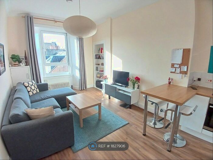 1 Bedroom Flat To Rent In Merchiston Grove, Edinburgh, EH11