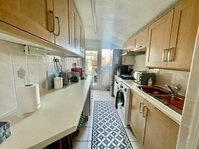 1 Bedroom Bungalow To Rent In Martello Close, Alverstoke, PO12