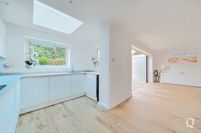 3 Bedroom Semi-Detached House For Sale In Woodcourt Close, Sittingbourne, Kent, ME10