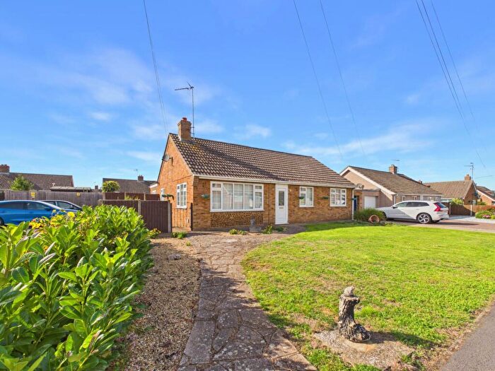 3 Bedroom Bungalow To Rent In High Hatters Close, Downham Market, PE38