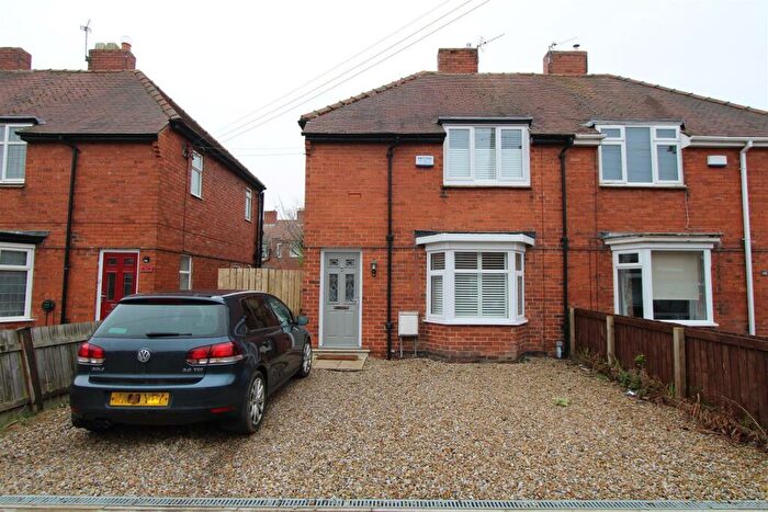 3 Bedroom Semi-Detached House To Rent In Park House Road, Merryoaks, Durham, DH1