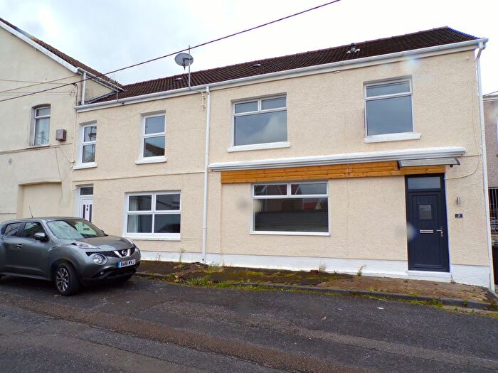 3 Bedroom Semi-Detached House To Rent In Church Lane, Gwaun Cae Gurwen, Ammanford, SA18