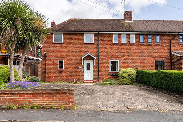 3 Bedroom Semi Detached House For Sale In Chart Downs, Dorking, RH5