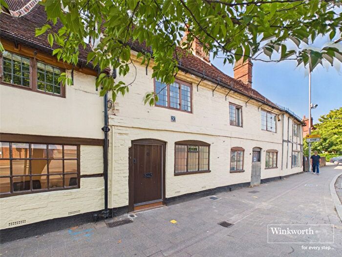 2 Bedroom Terraced House To Rent In Church Street, Caversham, Reading, Berkshire, RG4
