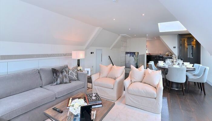 2 Bedroom Flat To Rent In Duke Street K, W1