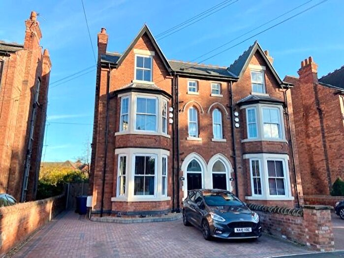 1 Bedroom Flat To Rent In Musters Road, West Bridgford, NG2