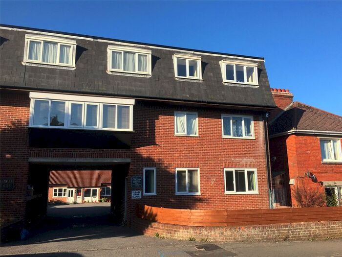 1 Bedroom Flat To Rent In Russell Court, Louise Road, Dorchester, Dorset, DT1