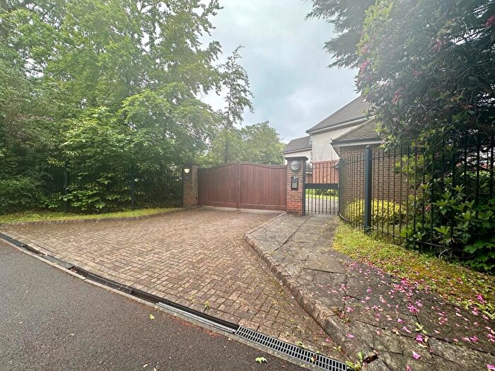 2 Bedroom Flat To Rent In White Lodge, Bassett, SO16