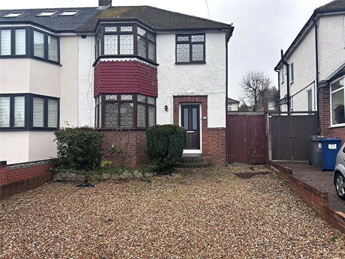 3 Bedroom Semi-Detached House To Rent In Northfield Road, Barnet, Herts, EN4