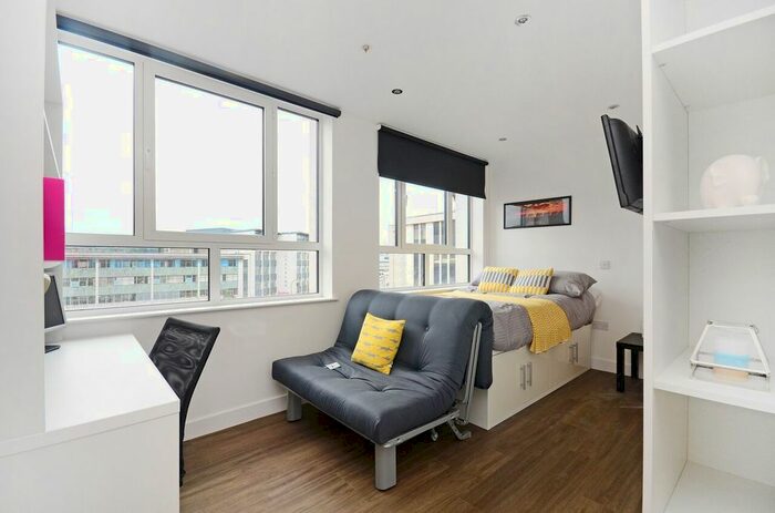 Studio To Rent In Market Place -, Sheffield, S1