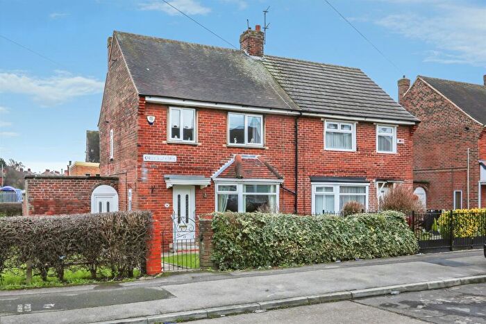 3 Bedroom Semi Detached House For Sale In Cheetham Drive, Maltby, Rotherham, S66