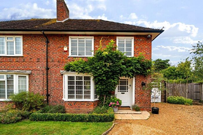 3 Bedroom Semi Detached House To Rent In Ethelburt Avenue, Southampton, Hampshire, SO16