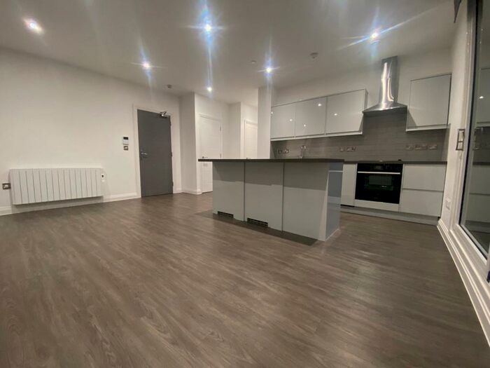 2 Bedroom Apartment To Rent In Lichfield Road, Sutton Coldfield, B74
