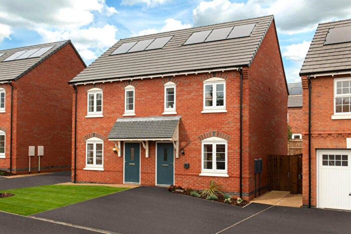 2 Bedroom Semi-Detached House For Sale In Lutterworth Road, Burbage, Hinckley, LE10