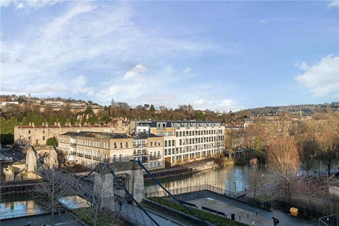 2 Bedroom Apartment To Rent In Victoria Bridge Road, Bath, Somerset, BA2