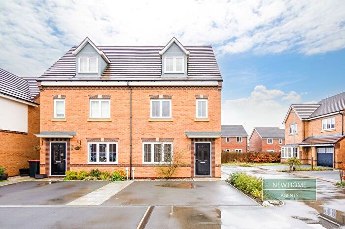 4 Bedroom Semi-Detached House For Sale In Penton Place, Catterall, Preston, PR3