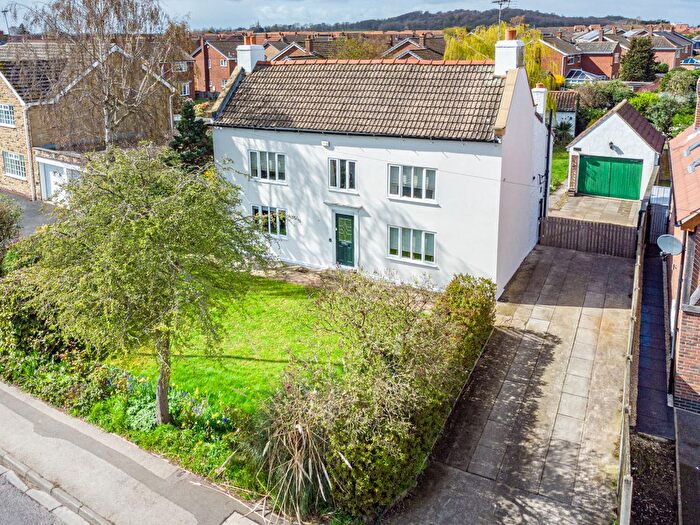 4 Bedroom Detached House For Sale In Doncaster Road, Brayton, North Yorkshire, YO8